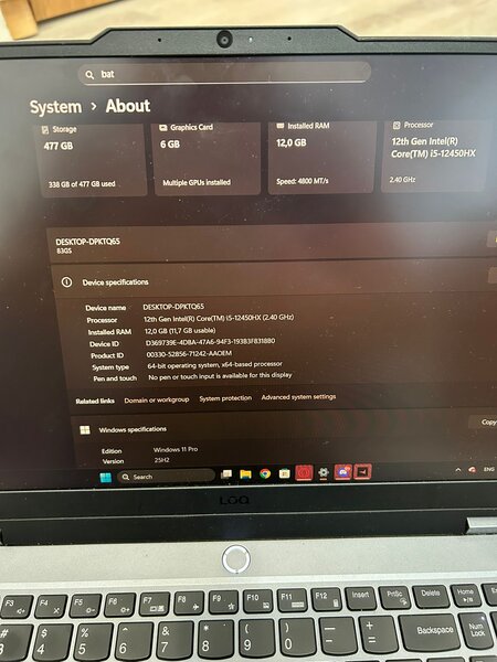 Laptop Lenovo LOQ+ mouse